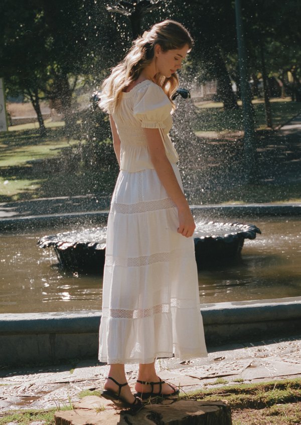 Doechi Midaxi Skirt - White