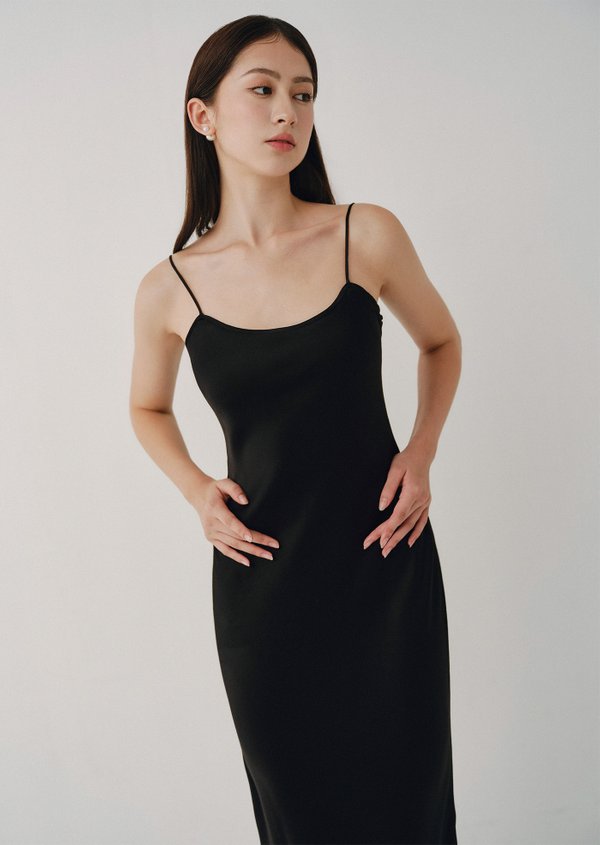 Yana Midaxi Dress - Black