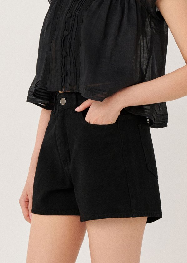 Lana Mom Shorts - Black