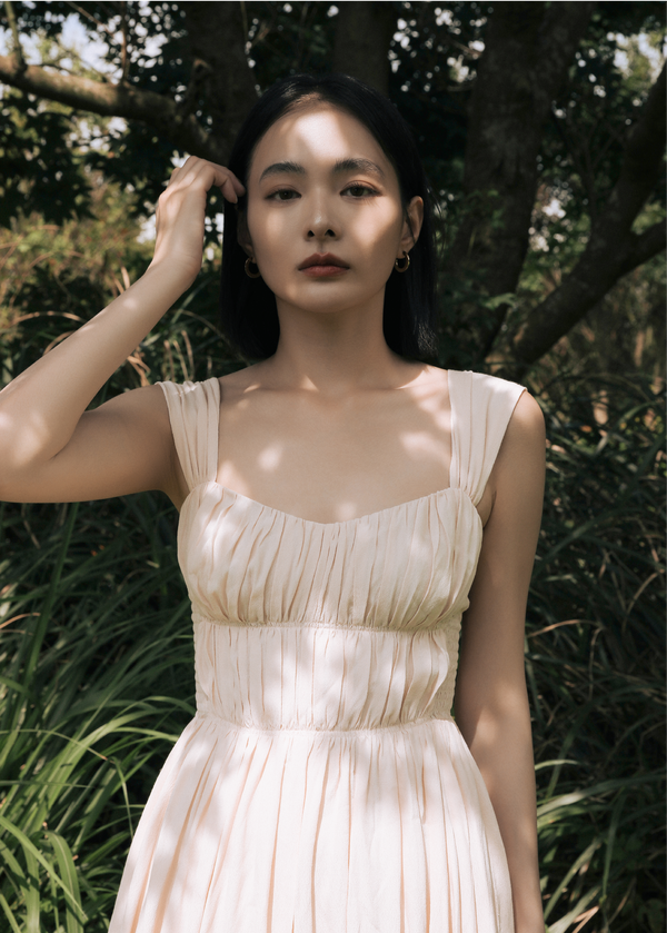 Jeslin Midi Dress - Vanilla Jeslin Midi Dress - Vanilla